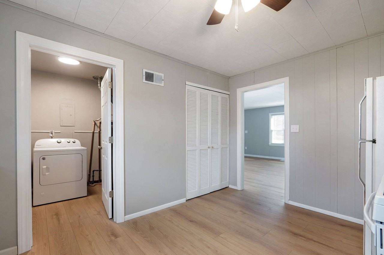 2051 E Marsa Dr #2051 - Photo 7 of 15