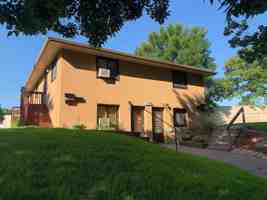 featured image of 362 Winifred St E #3