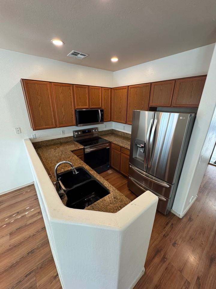 6710 E University Dr #154 - Photo 6 of 22