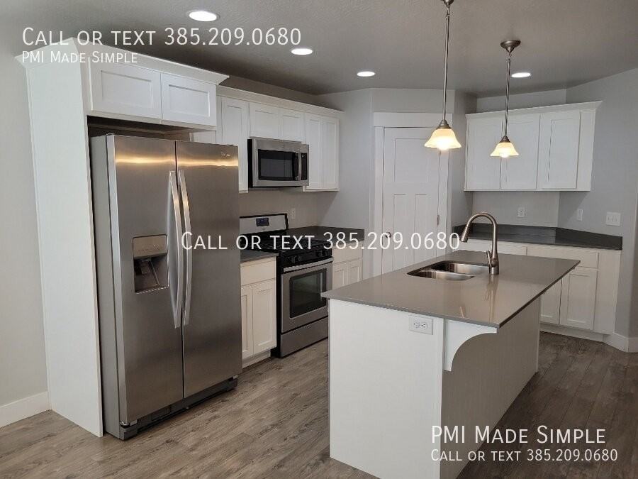 15344 S Tarawa Dr - Photo 2 of 37