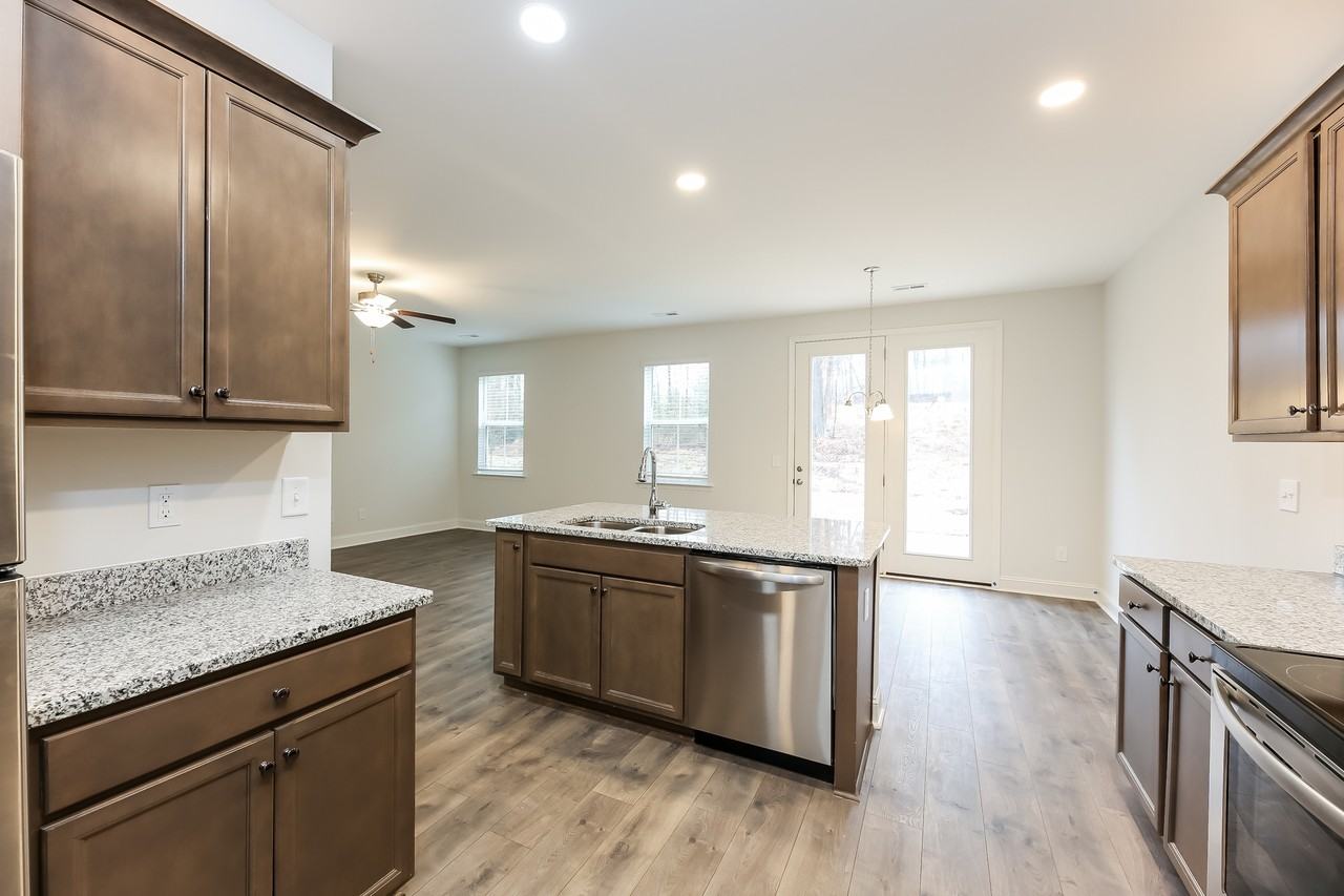 204 Bosa Ln - Photo 7 of 18