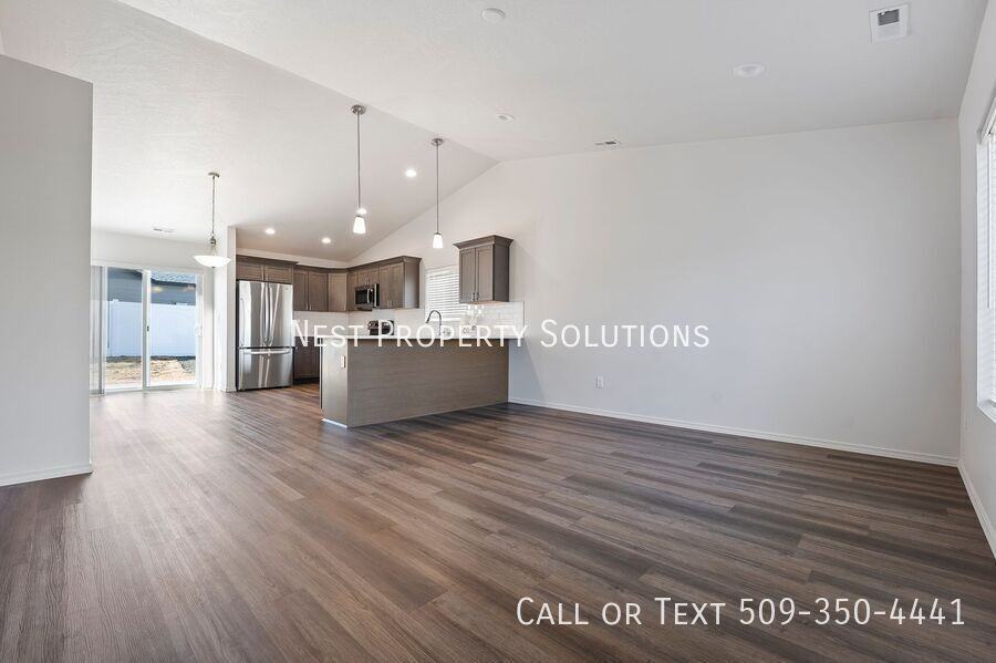 422 N Washington St - Photo 3 of 22