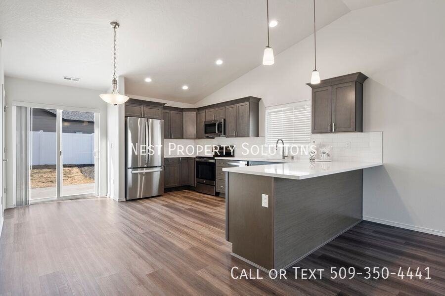 422 N Washington St - Photo 5 of 22