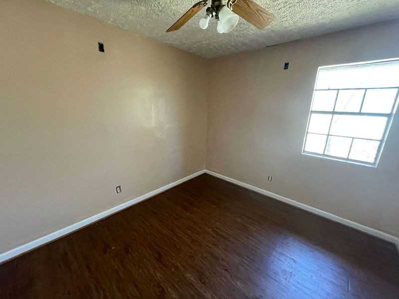 309 N Prentiss St #C - Photo 7 of 8