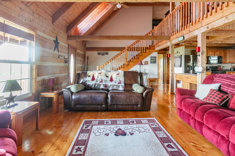 335 Hovermale Ln - Photo 2 of 35