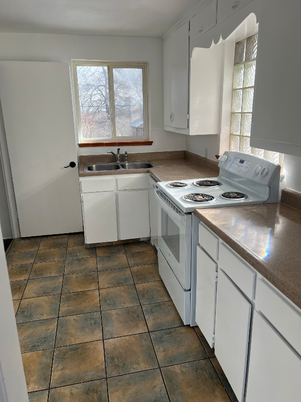 58 Xavier St - Photo 3 of 8