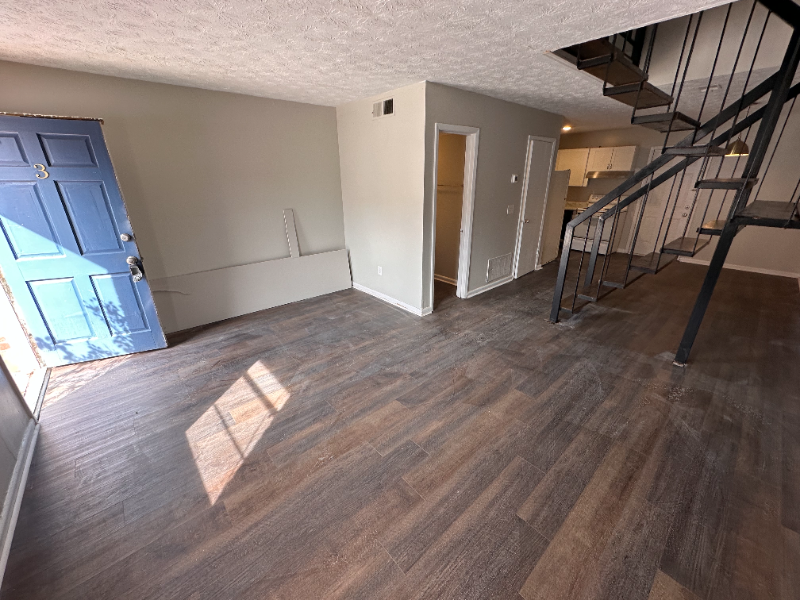 Jolly Ave Apartments 1 #3 - Photo 2 of 14