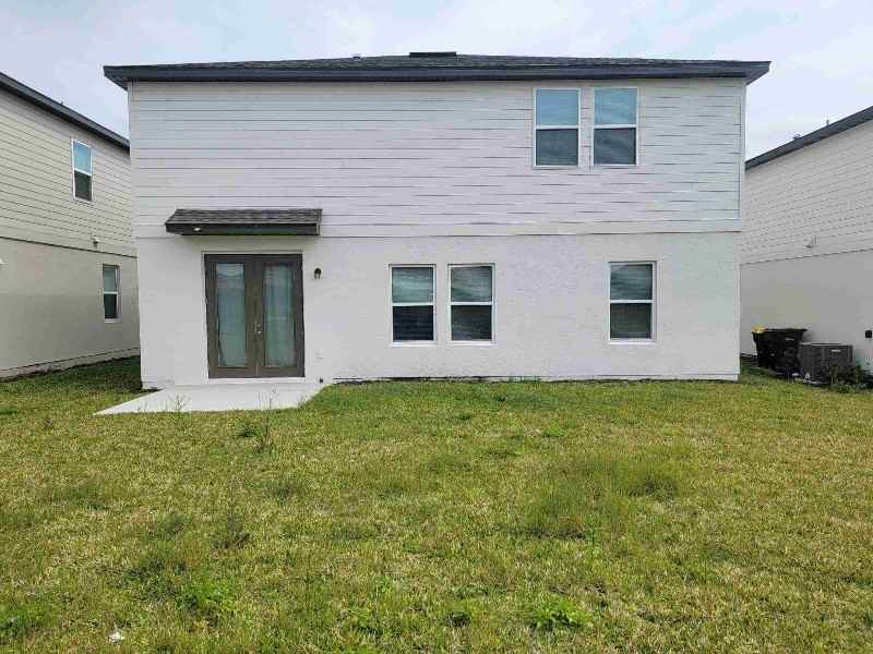 2058 Derwent Dr - Photo 2 of 19