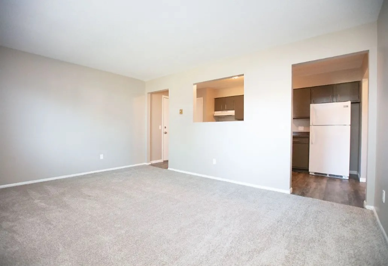 7451 Lunitas Ln - Photo 3 of 11