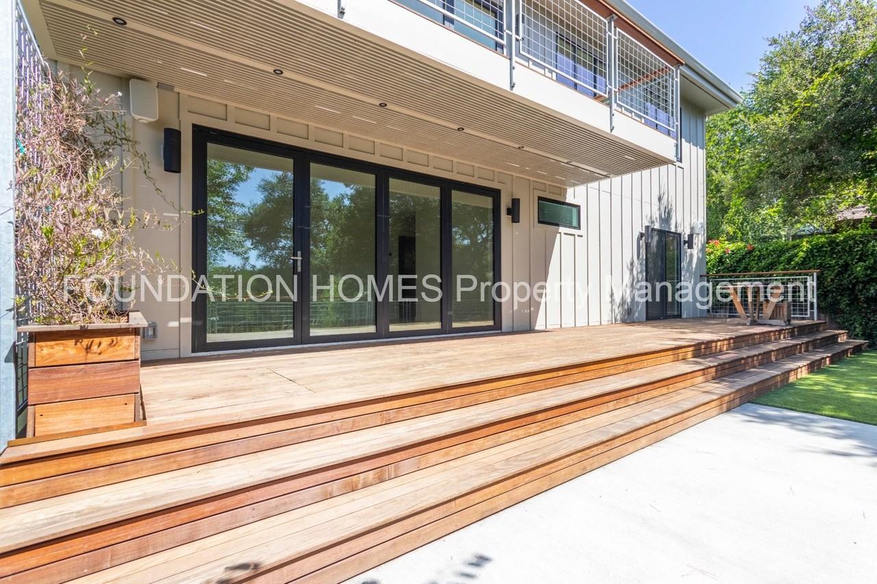 78 Ridge Ave - Photo 2 of 20