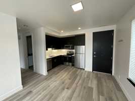 featured image of 2051 Cross St #105