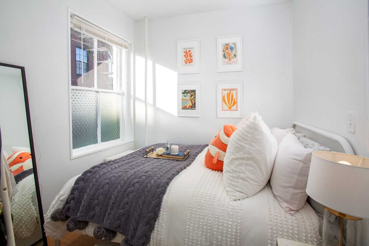 24 Anderson St #2A - Photo 2 of 5