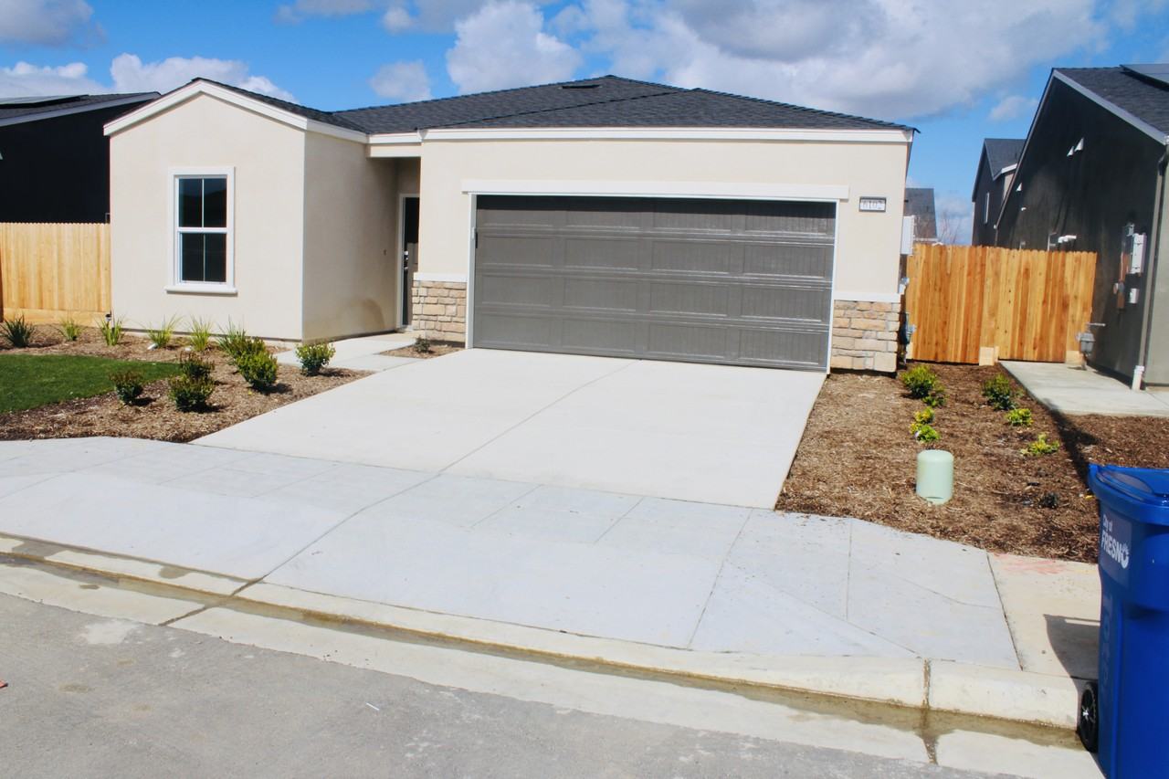 6102 E Giavanna Ave #NA - Photo 3 of 50