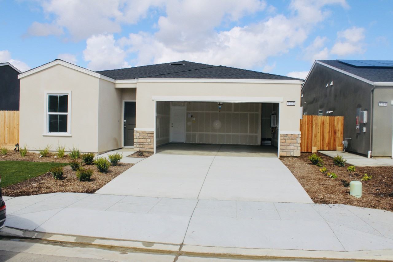 6102 E Giavanna Ave #NA - Photo 4 of 50