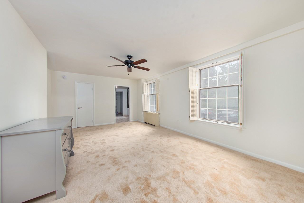 1880 Columbia Rd. NW #101 (DC) - Photo 3 of 16