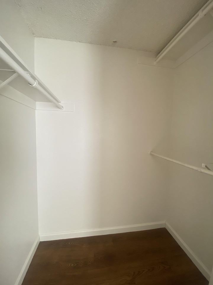 124 East 13th Street - Photo 6 of 14