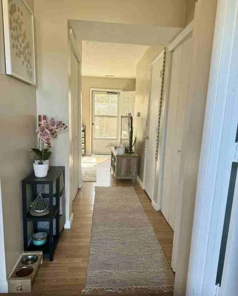 Stiles - 5724 - Photo 2 of 21