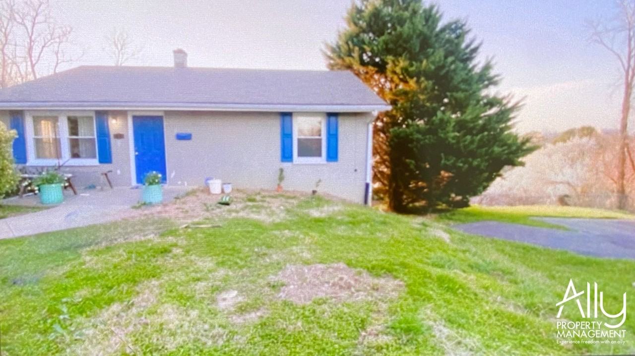 879 Ridge Street - D - Photo 2 of 10