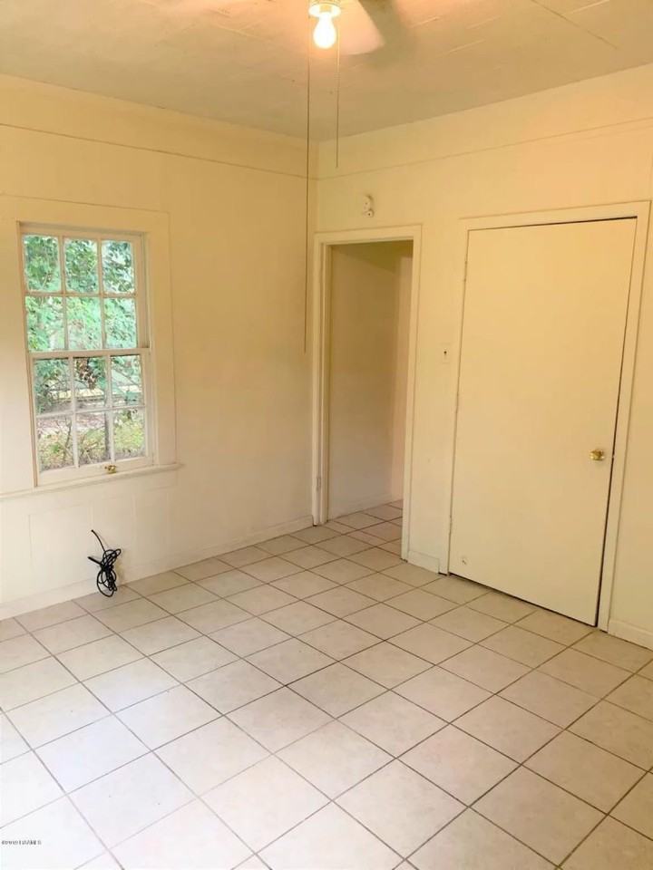 301B Sampson Lafayette - Photo 2 of 4