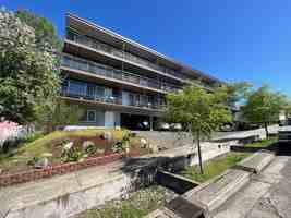 featured image of 1104 Pacific Ave