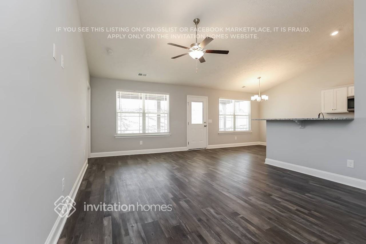 263 Green Hills Dr - Photo 2 of 16