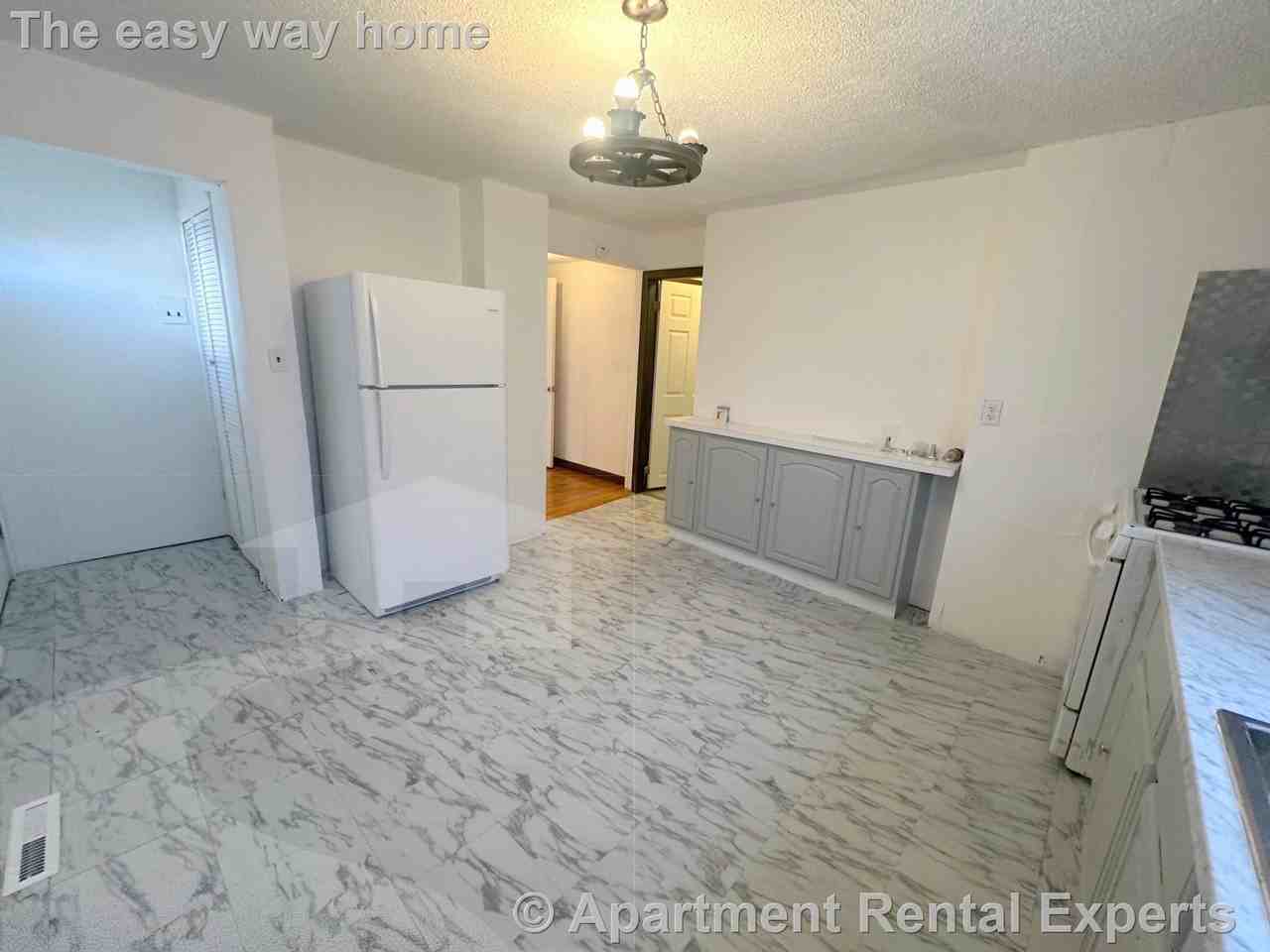 47 Harvard Ave #1 - Photo 2 of 11