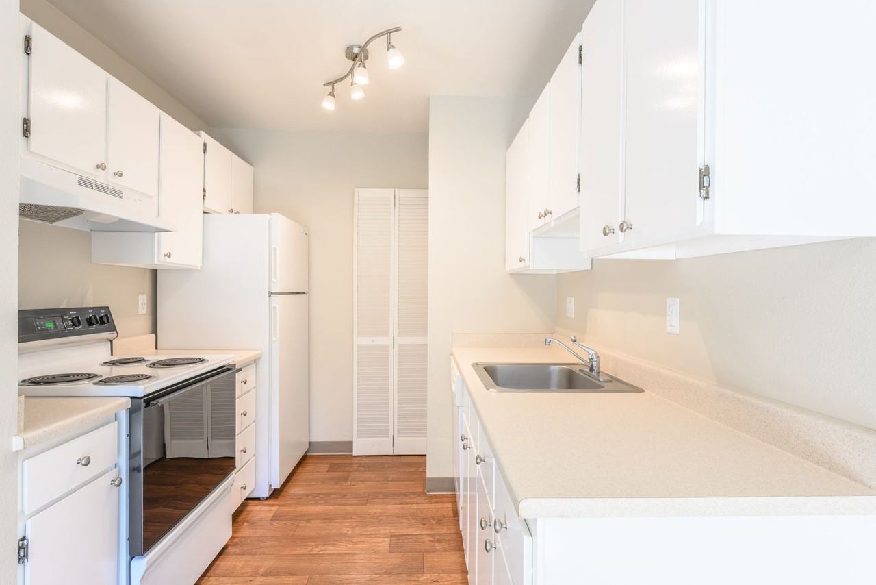 Woodlake Apartments - Photo 3 of 50