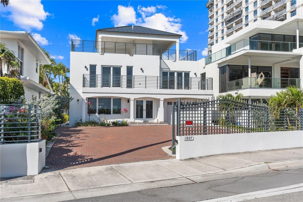 1807 N Fort Lauderdale Beach Blvd - Photo 5 of 50