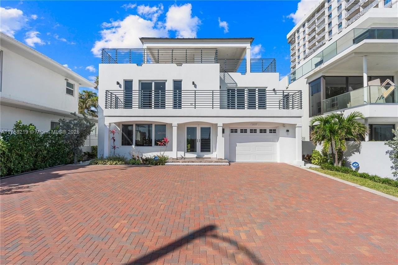 1807 N Fort Lauderdale Beach Blvd - Photo 6 of 50