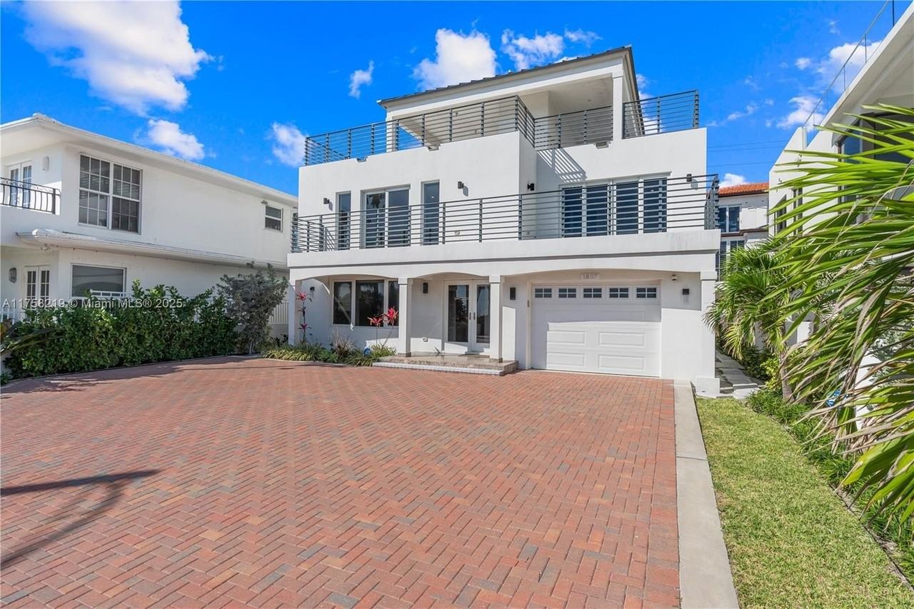 1807 N Fort Lauderdale Beach Blvd - Photo 7 of 50