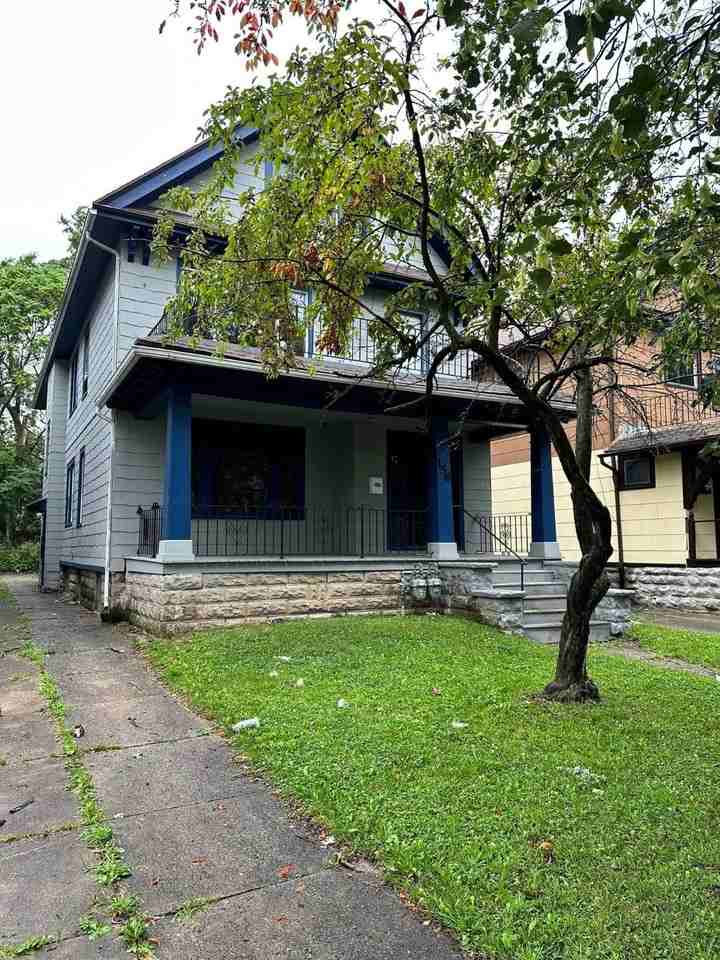 156 Lisbon Avenue - Photo 5 of 6