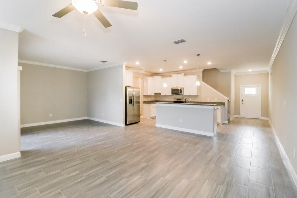 2123 Cerulean Sky Dr - Photo 6 of 17