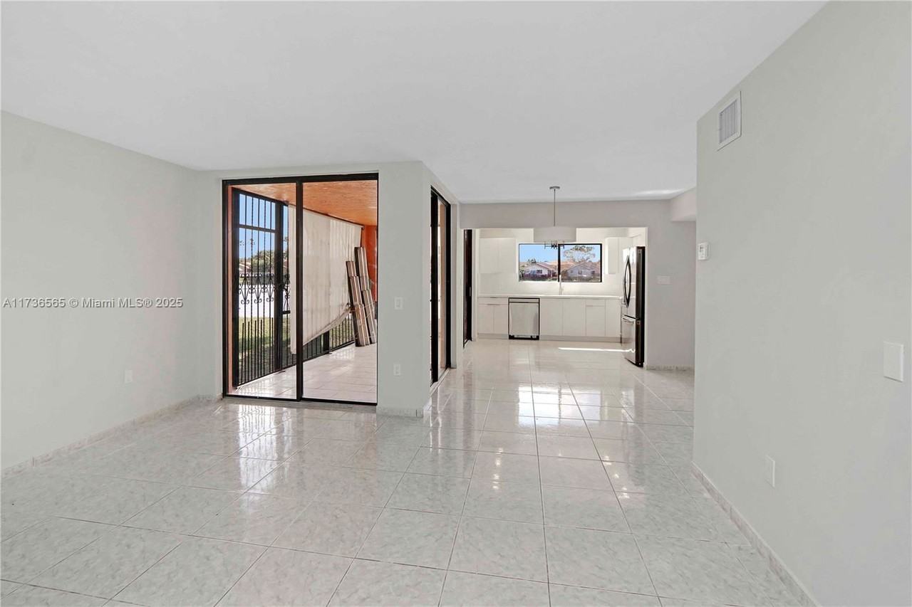 8230 Nw 191st St #26D - Photo 3 of 8
