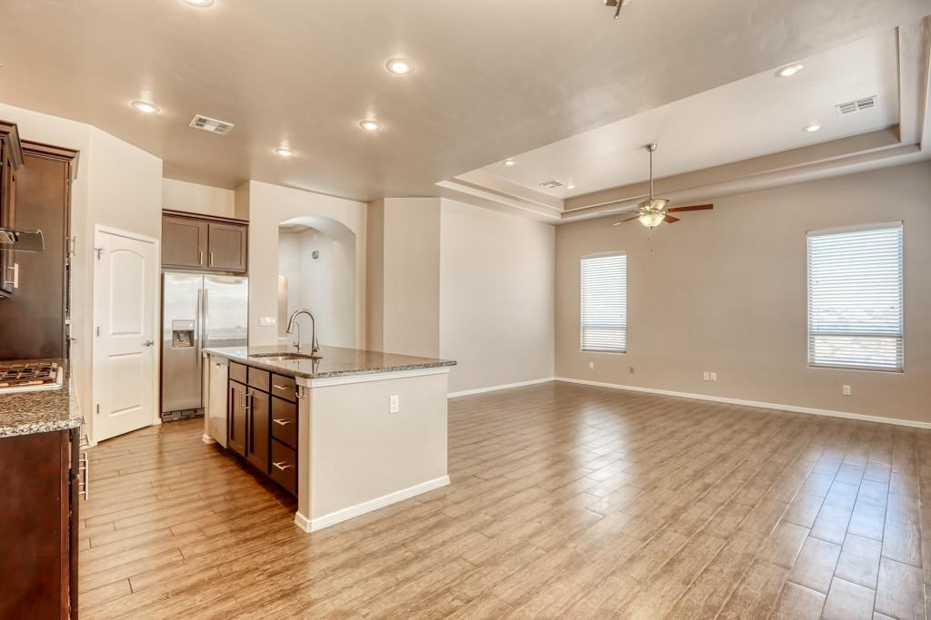 7317 Golden Sage Dr - Photo 4 of 46