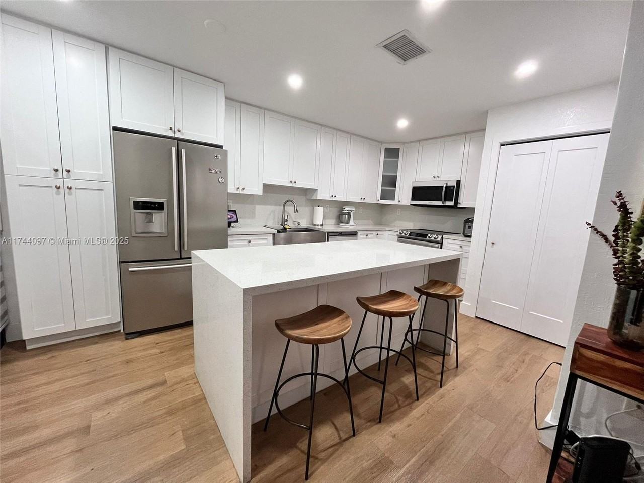 13252 SW 112 Ter Ter , 13252 - Photo 3 of 20