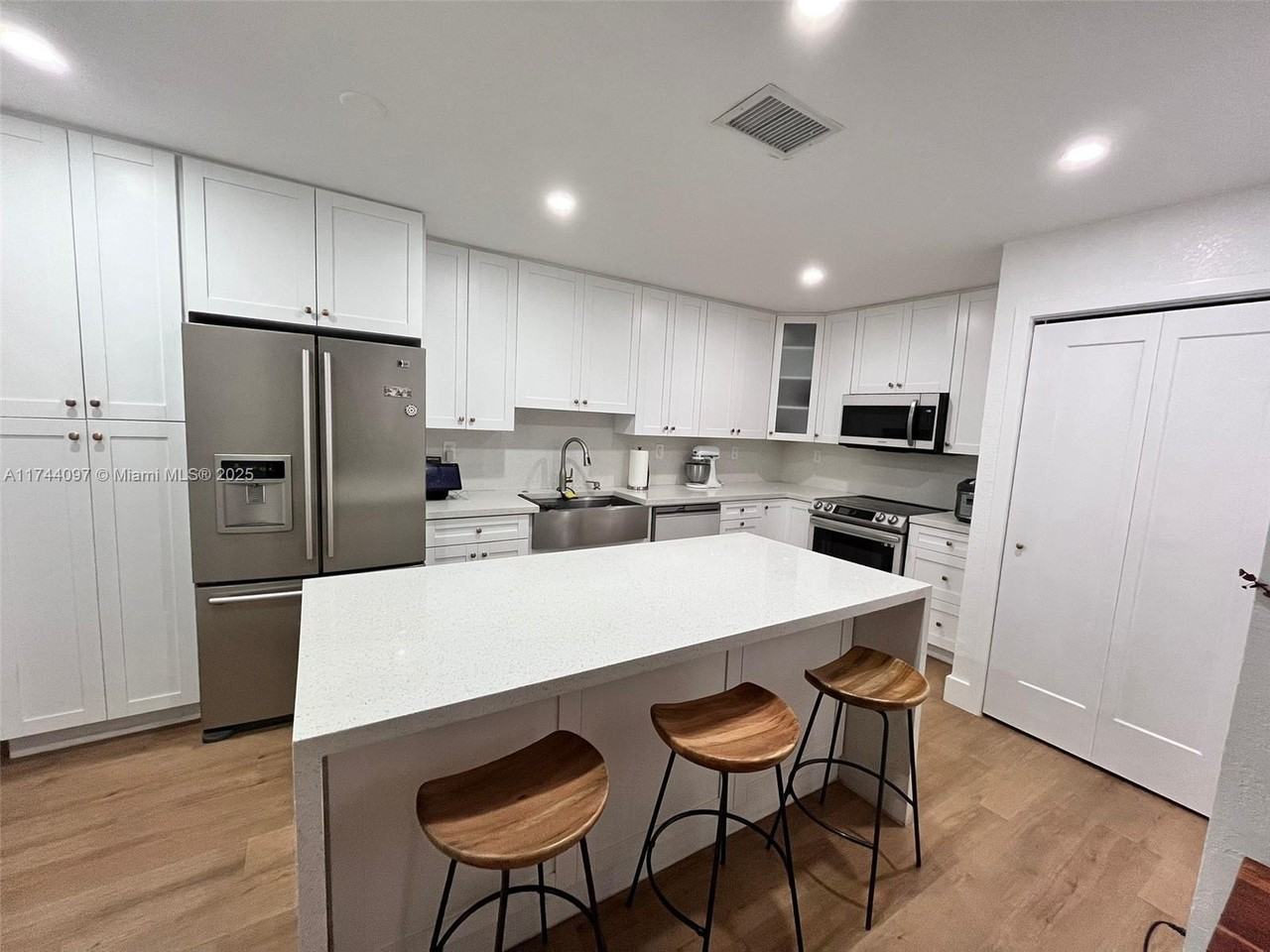 13252 SW 112 Ter Ter , 13252 - Photo 5 of 20