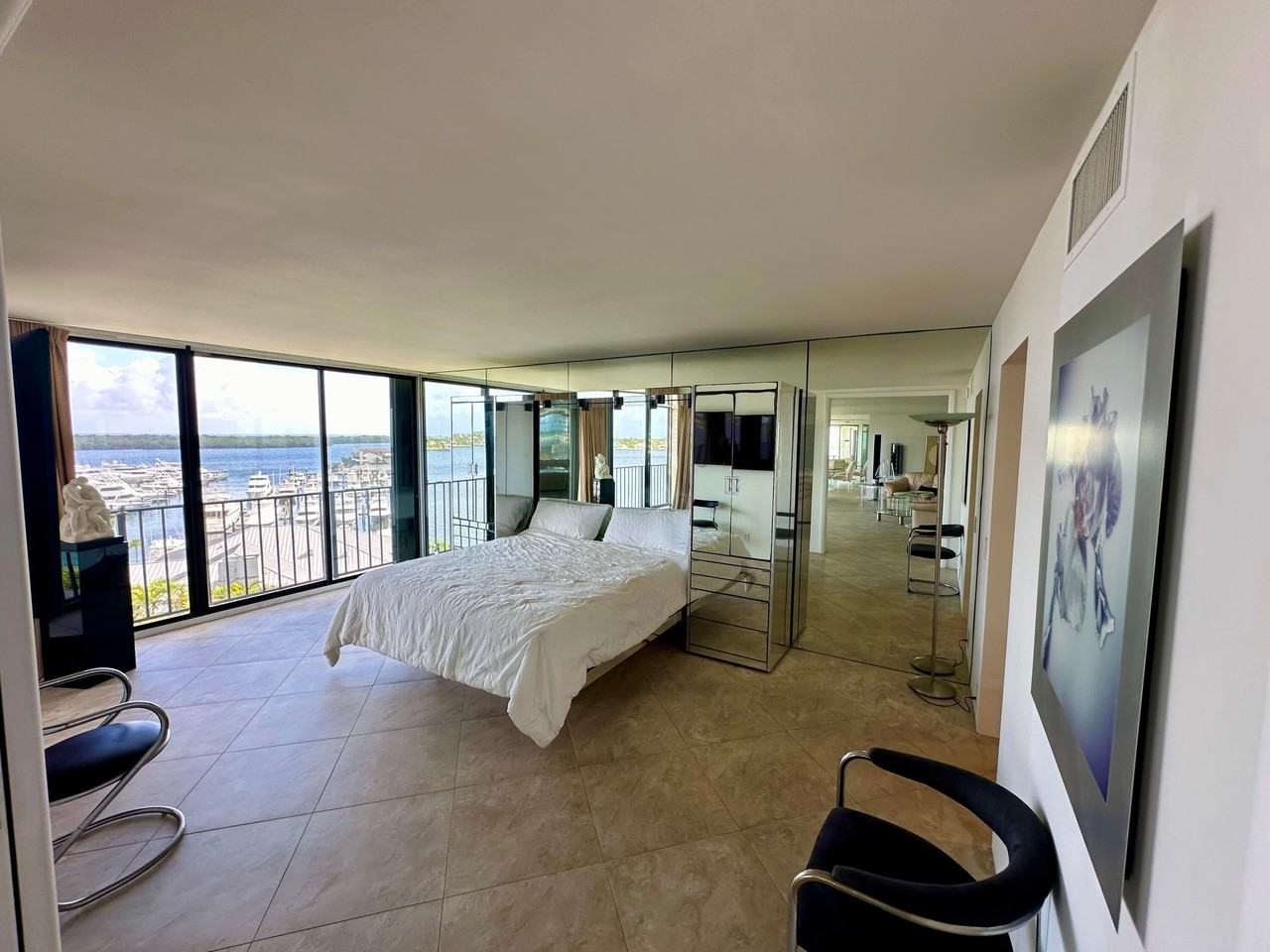 122 Lakeshore Dr - Photo 5 of 39