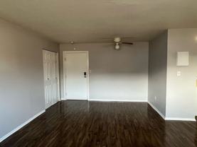 Affordable Apartment Living in Prime Cleveland Location! - Photo 1 of 1