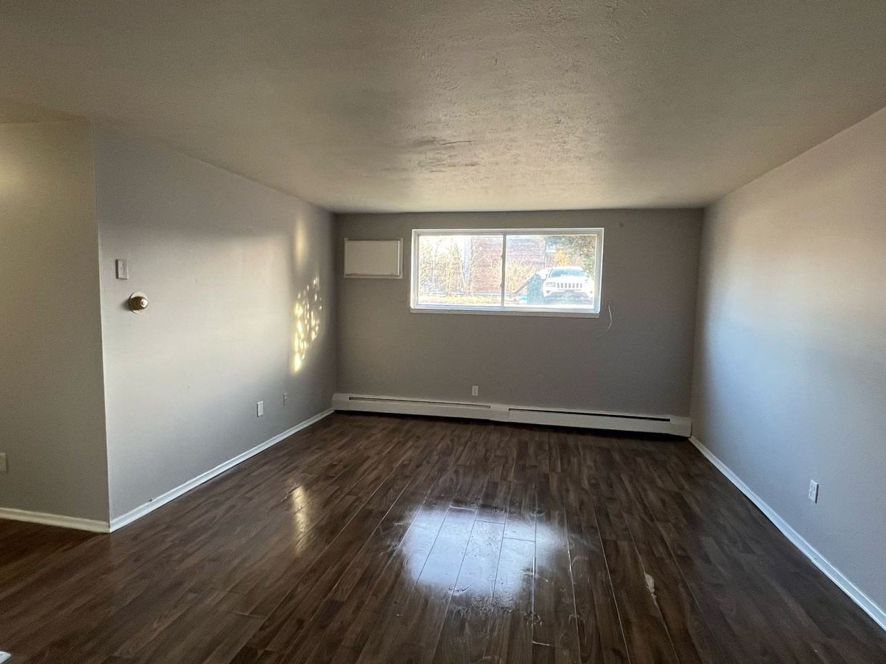 Affordable Apartment Living in Prime Cleveland Location! - Photo 3 of 39