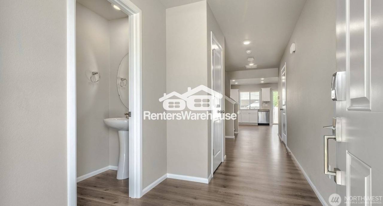 13343 325th Ave Se - Photo 2 of 16