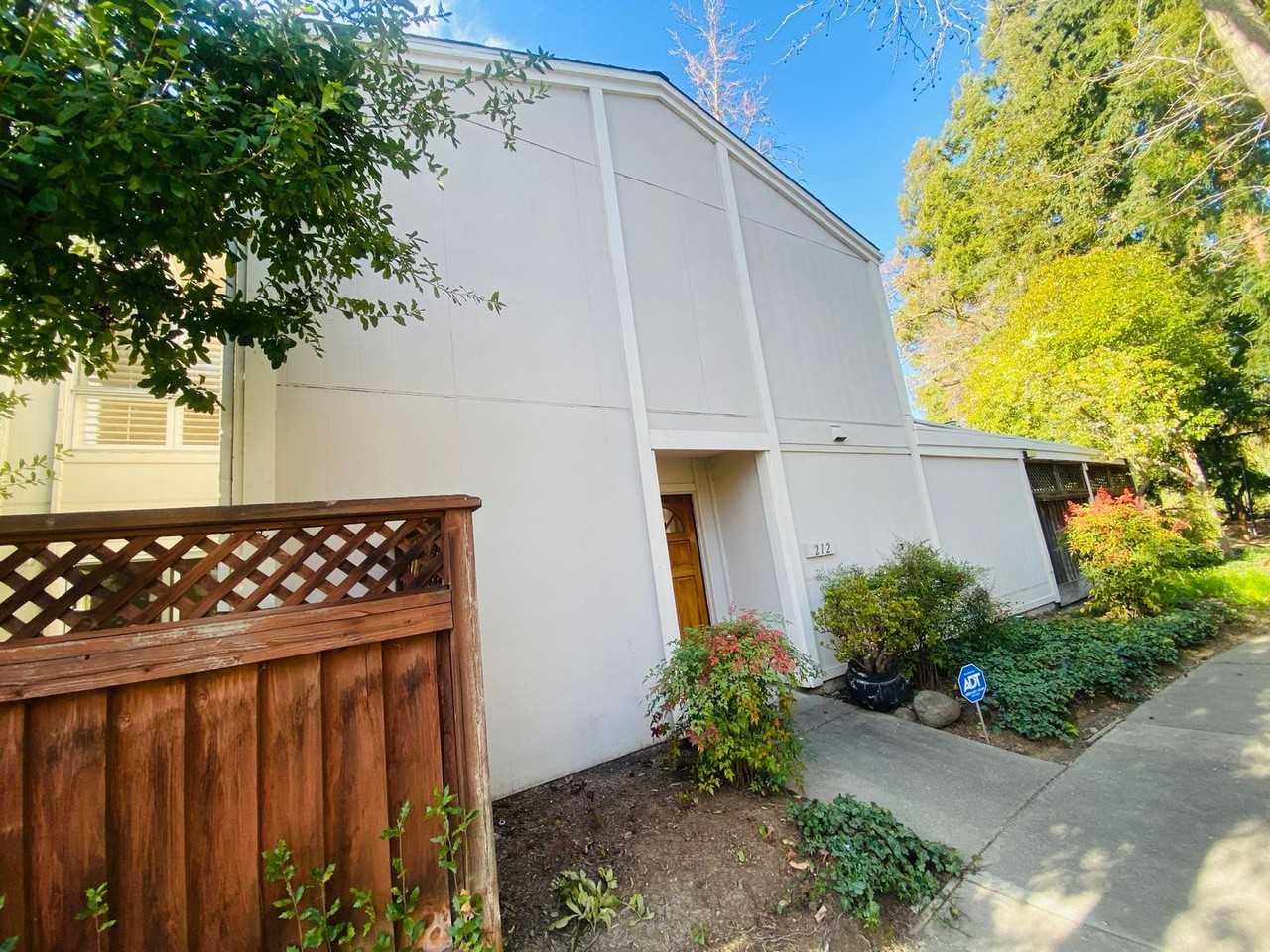 212 Garden Creek Pl - Photo 2 of 47
