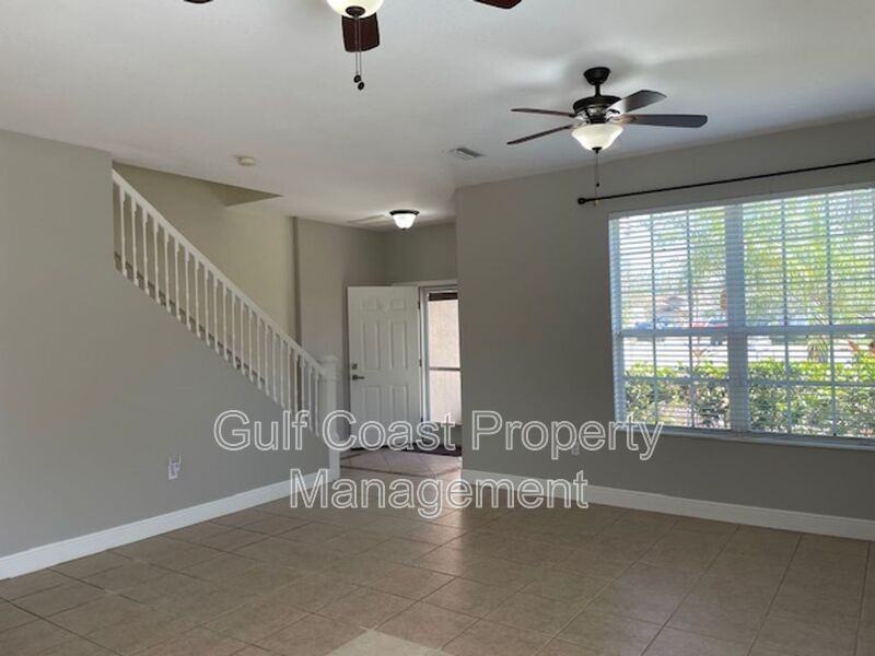 5210 Levi Ln - Photo 5 of 31