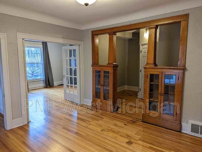 144 Page St Ne - Photo 5 of 24