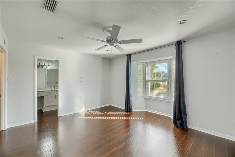 1240 Barton Hills Dr #214 - Photo 7 of 30