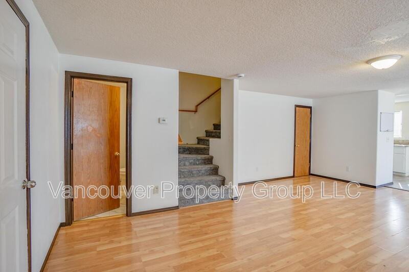 1129 W 34th Way - Photo 3 of 27