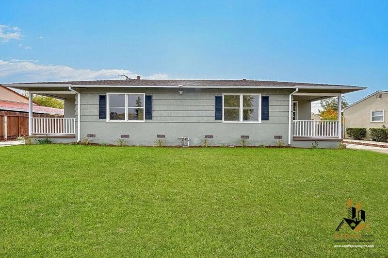 5114 Gordon Dr - Photo 2 of 24