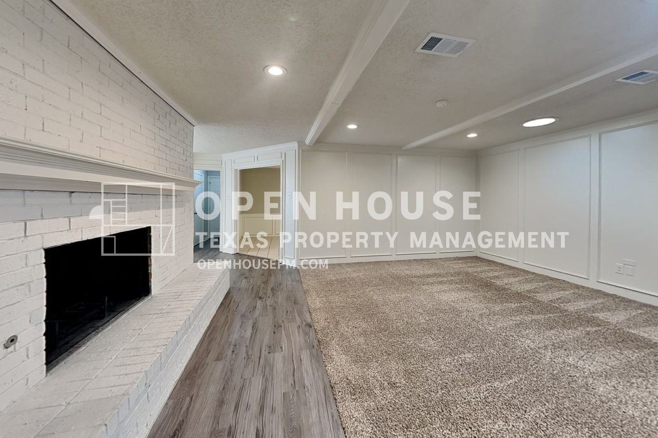 3005 N Britain Rd - Photo 3 of 24