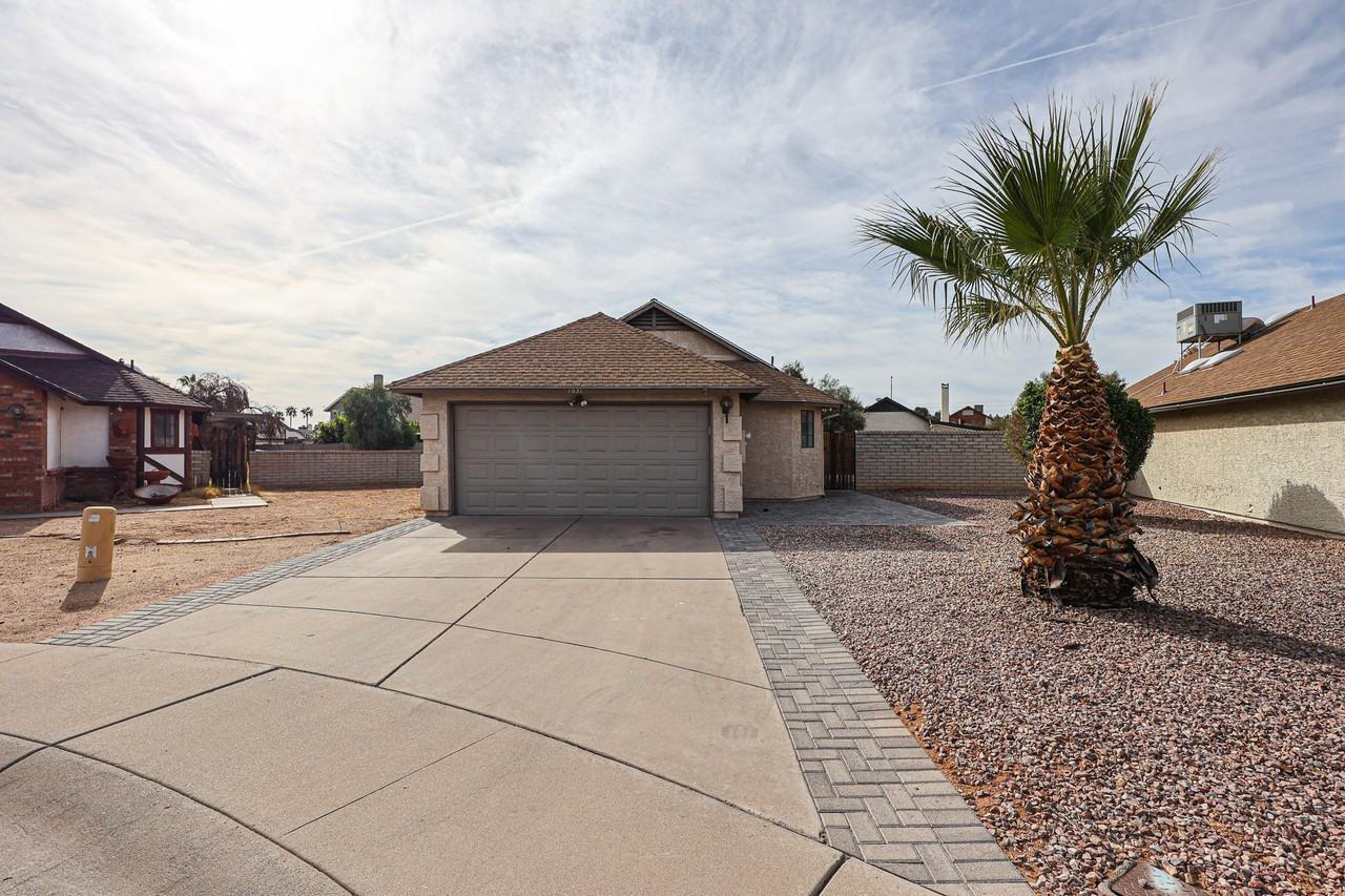 1631 E Javelina Cir - Photo 2 of 34