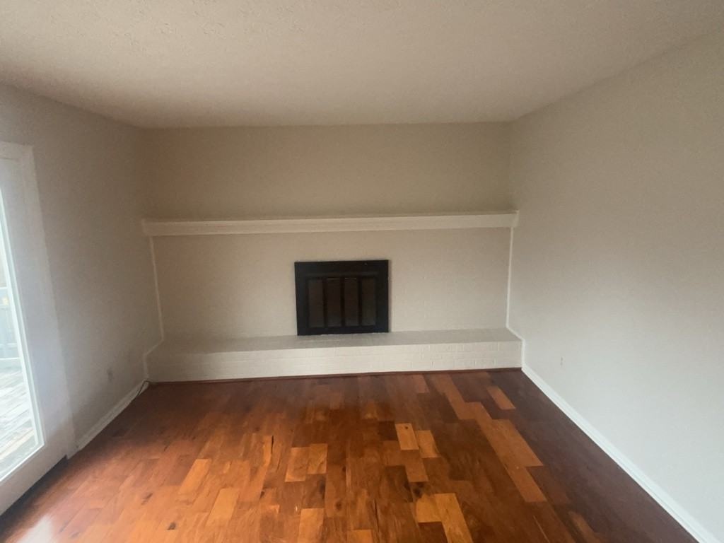 2606 Crest Rd - Photo 2 of 16