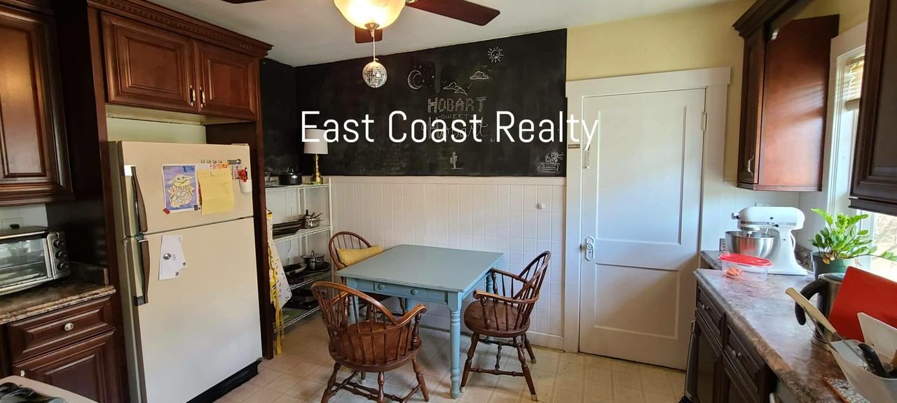 45 Hobart St #2 - Photo 5 of 20